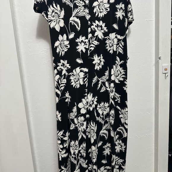 Lane Bryant floral Black and White Wrap Dress - Picture 2 of 4